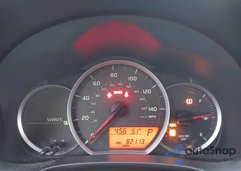 2013 Toyota Yaris Le из США, поврежденный, VIN JTDKTUD39DD542711